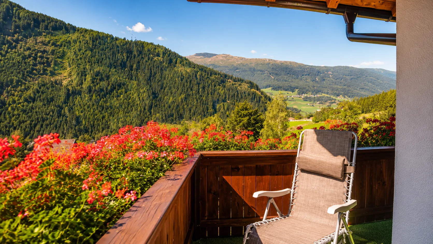 Ferienwohnungen im Haus Hackl mit Blick ins Pitztal